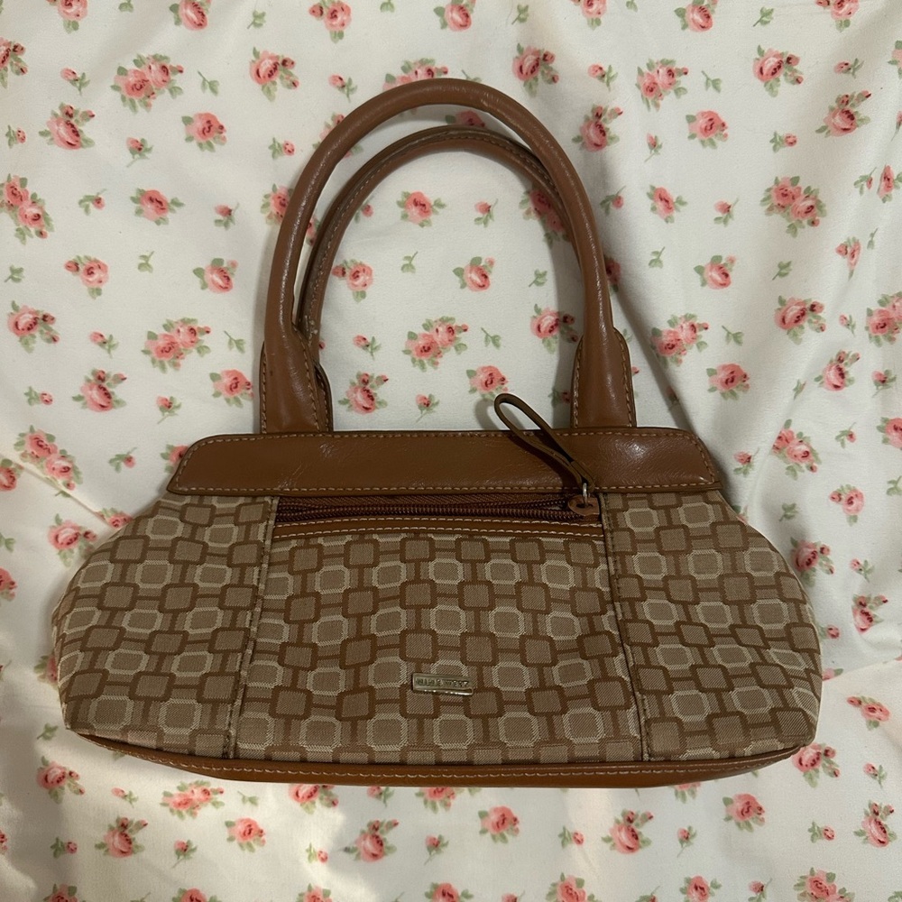 ✨ VINTAGE ✨ Nine West Mini Patterned Bag